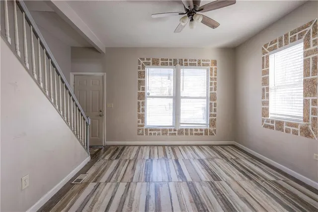 $165,000 | 937 Riverview Avenue, Kansas City, KS 66101