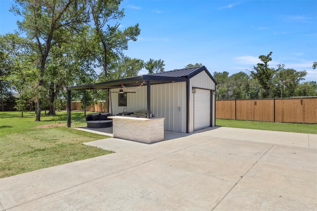 904 Taylor Branch Springtown, TX 76082 - Photo 29 of 37