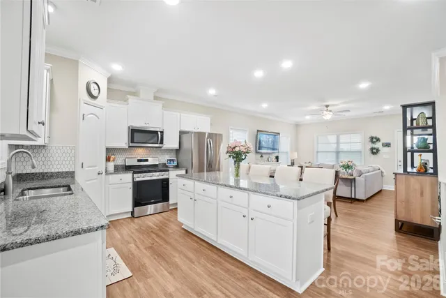 $375,000 | 11249 Island View Lane, Lancaster, SC 29720