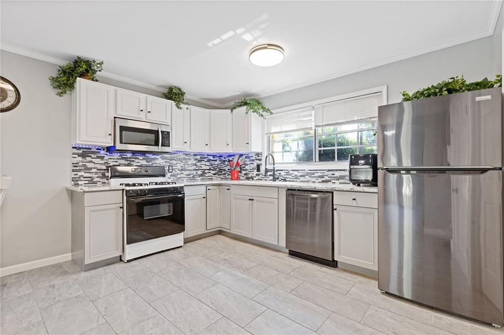 5400 Roswell Road, Unit A4 Sandy Springs, GA 30342 - Photo 11 of 31