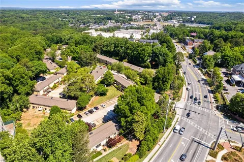 $300,000 | 5400 Roswell Road, Unit A4, Sandy Springs, GA 30342