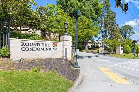 $300,000 | 5400 Roswell Road, Unit A4, Sandy Springs, GA 30342