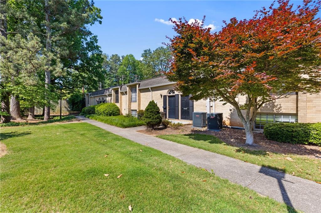 5400 Roswell Road, Unit A4 Sandy Springs, GA 30342 - Photo 3 of 31