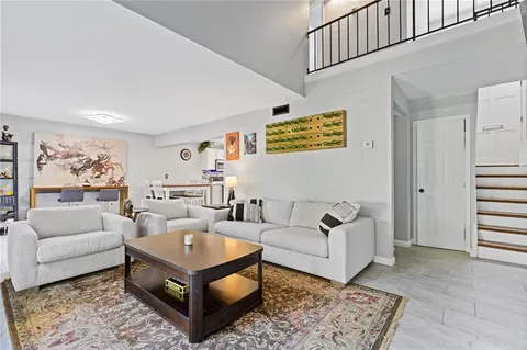 $300,000 | 5400 Roswell Road, Unit A4, Sandy Springs, GA 30342