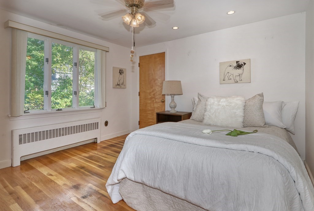 33 Hillcrest Road Wakefield, MA 01880 - Photo 17 of 29 Gallery Image 17