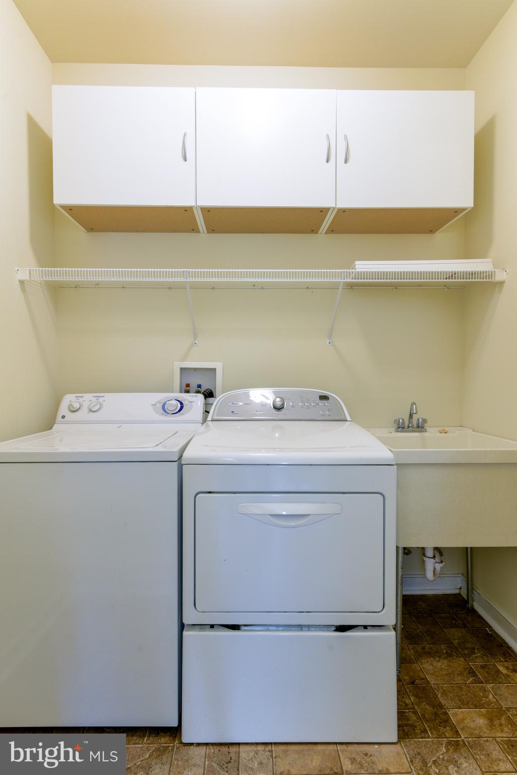 20835 Bull Pine Road Georgetown, DE 19947 - Photo 15 of 23 Laundry Room w/Utility Sink
