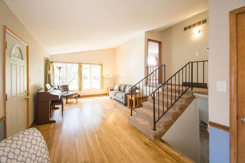812 Brixham Road Columbus, OH 43204 - Photo 8 of 24 Gallery Image 8