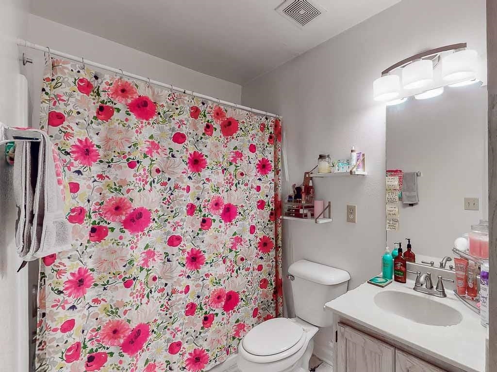 1348 Ocala Road Tallahassee, FL 32304 - Photo 8 of 29 Gallery Image 8