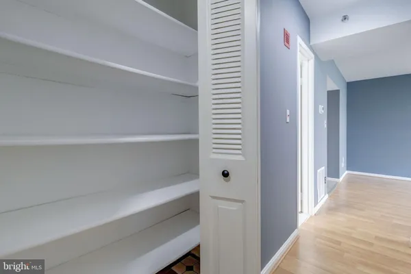 $2,500 | 3713 South George Mason Drive, Unit 412W, Falls Church, VA 22041