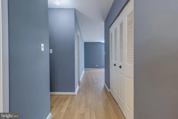 $2,500 | 3713 South George Mason Drive, Unit 412W, Falls Church, VA 22041