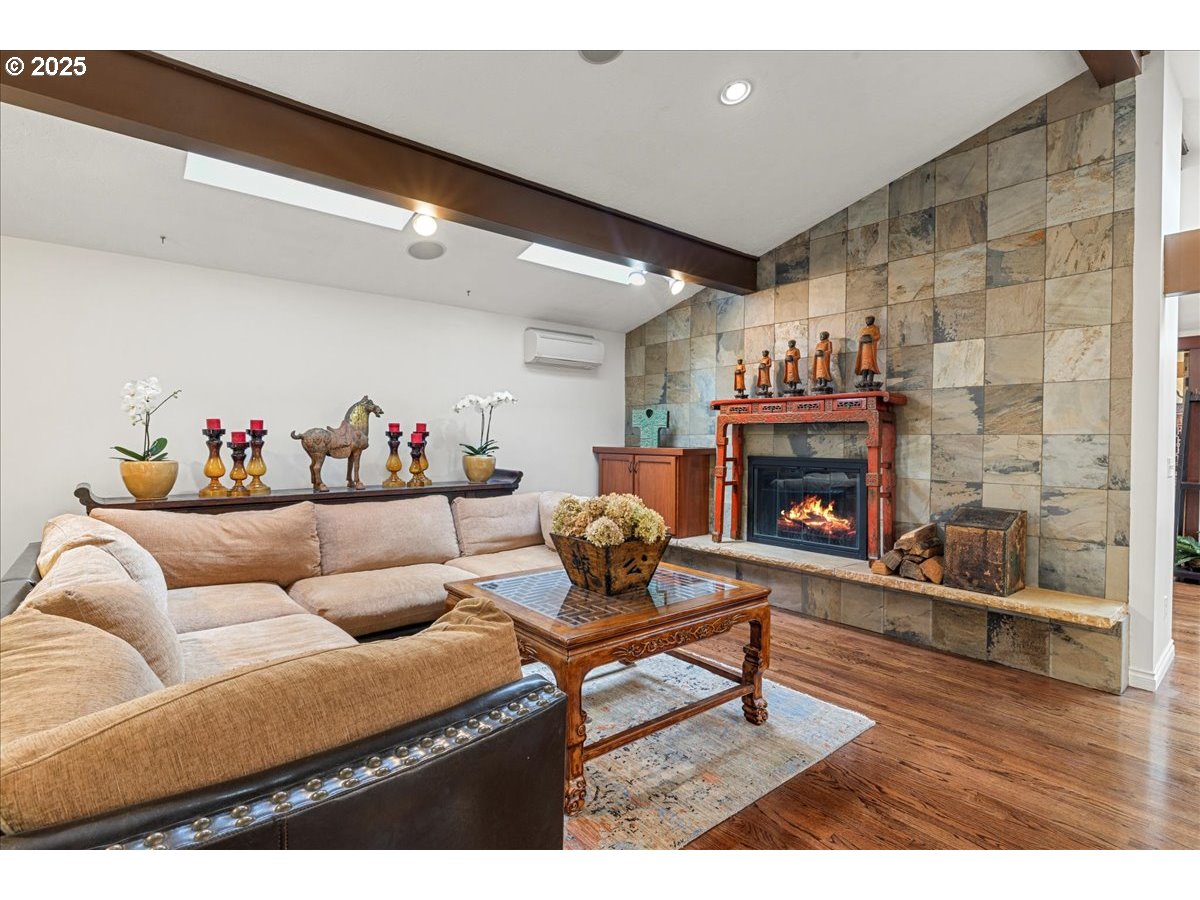 17455 Blue Heron Road Lake Oswego, OR 97034 - Photo 12 of 48 Gallery Image 12