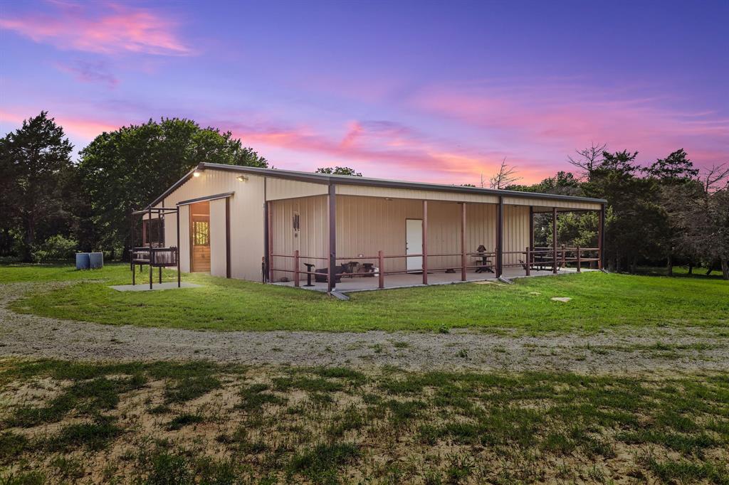 2403 County Road 2224 Decatur, TX 76234 - Photo 2 of 40