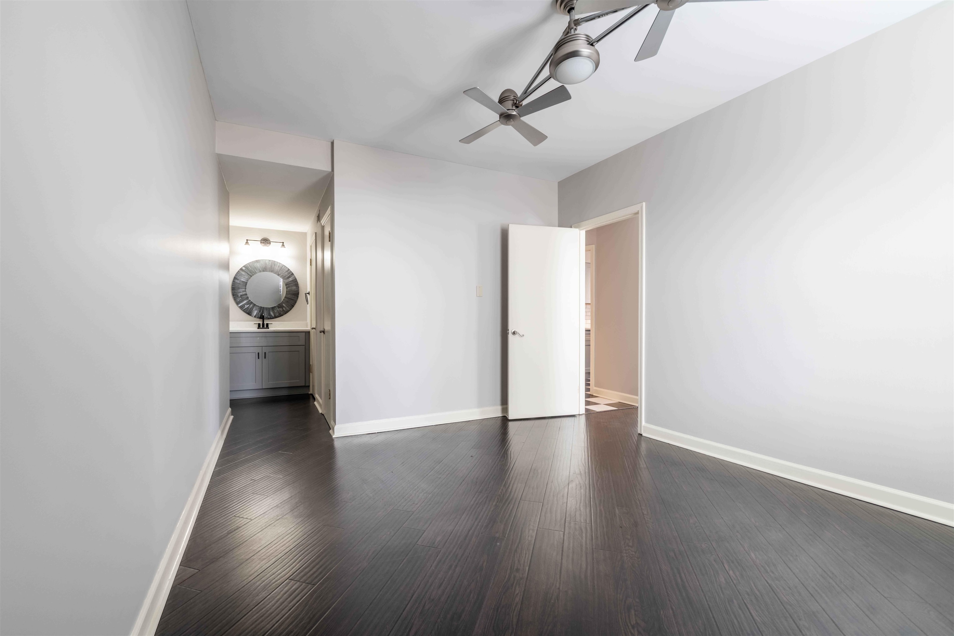 109 North Main Street, Unit 806 Memphis, TN 38103 - Photo 11 of 34