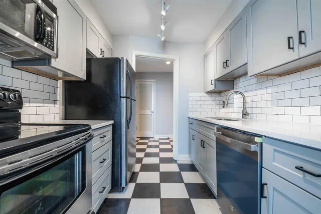 $154,900 | 109 North Main Street, Unit 806, Memphis, TN 38103