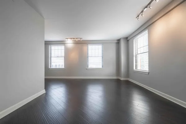 a close view of sink and tap