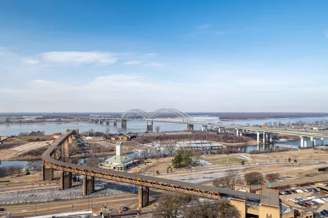 $154,900 | 109 North Main Street, Unit 806, Memphis, TN 38103