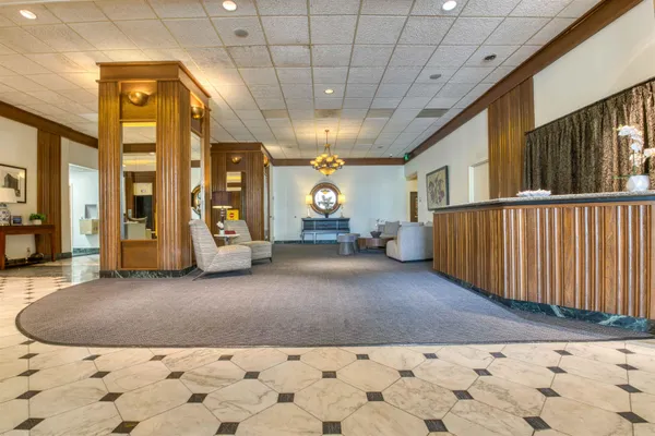 $149,900 | 109 North Main Street, Unit 806, Memphis, TN 38103