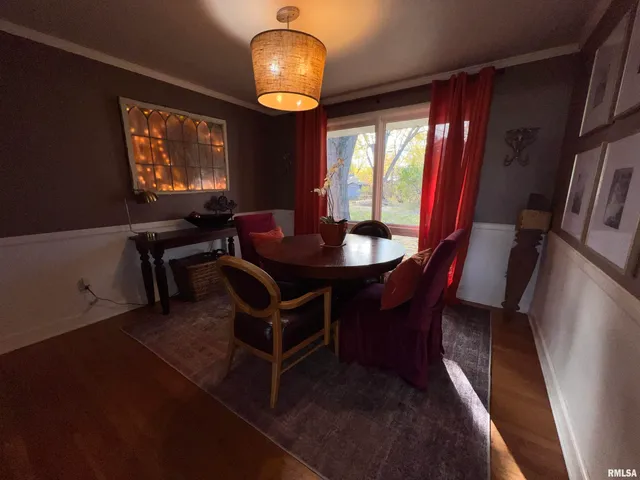 $239,900 | 3126 East Cedar Hills Drive, Chillicothe, IL 61523