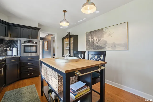 $239,900 | 3126 East Cedar Hills Drive, Chillicothe, IL 61523