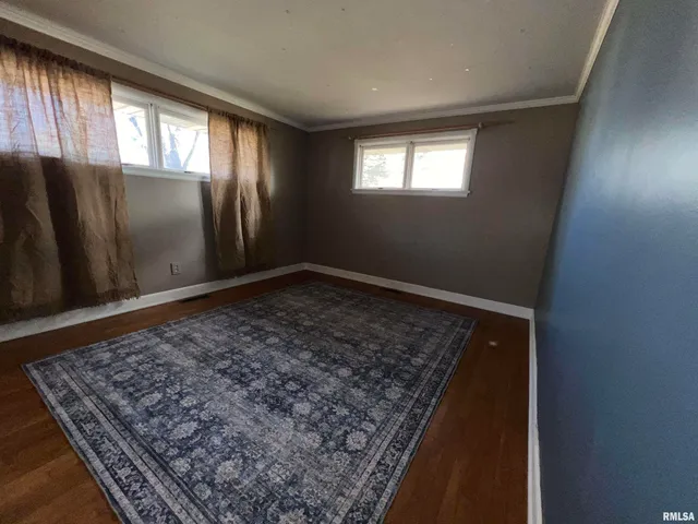 $239,900 | 3126 East Cedar Hills Drive, Chillicothe, IL 61523