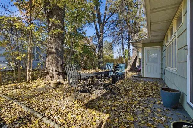 $239,900 | 3126 East Cedar Hills Drive, Chillicothe, IL 61523