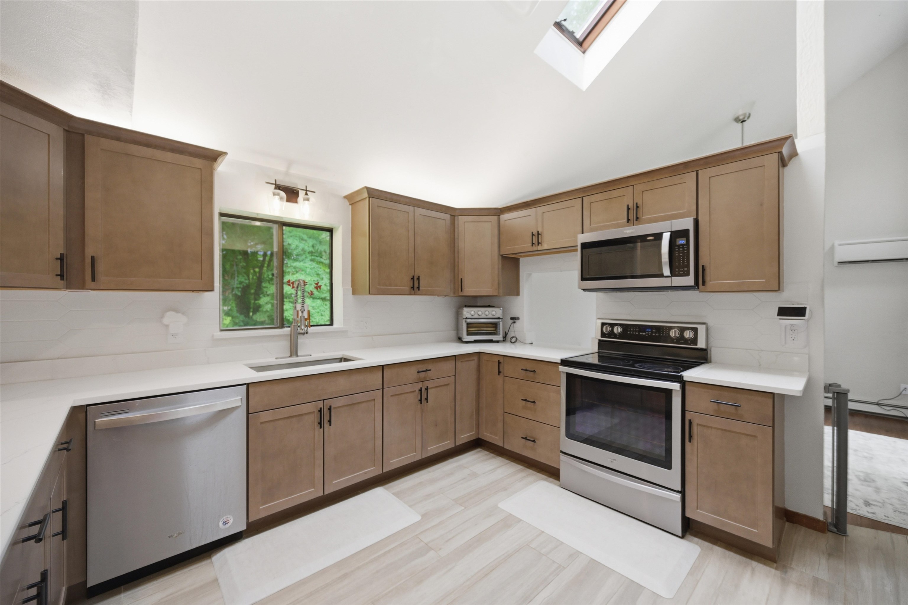 76 Harper Ridge Road Hampstead, NH 03826 - Photo 5 of 51