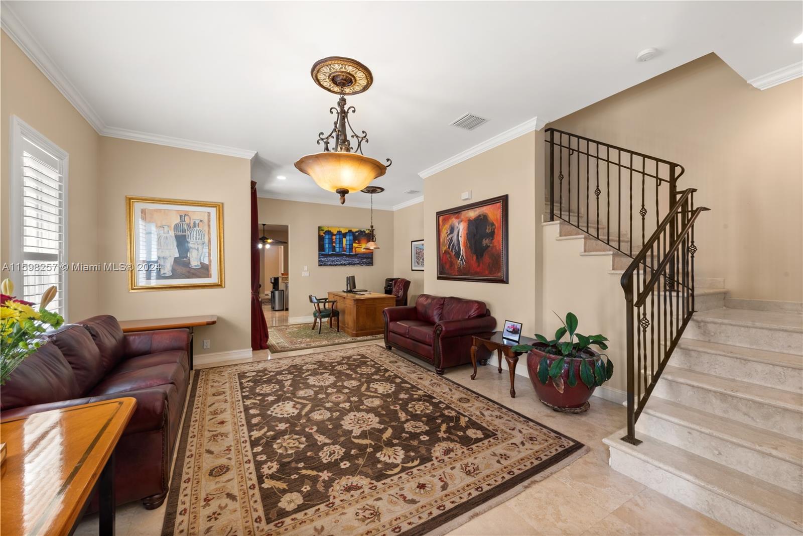 423 Southwest 16th St  