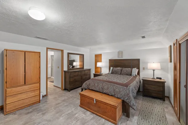 $999,950 | 731 Greggs Road, Newport, WA 99156