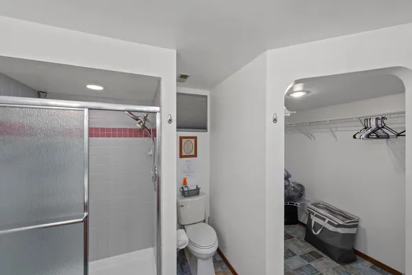 $999,950 | 731 Greggs Road, Newport, WA 99156