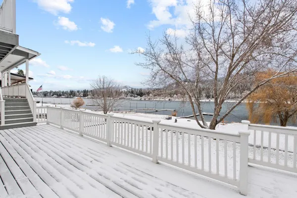 $999,950 | 731 Greggs Road, Newport, WA 99156