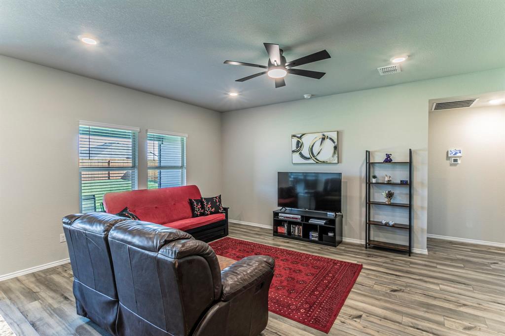 7017 Canadian Drive China Spring, TX 76633 - Photo 4 of 17