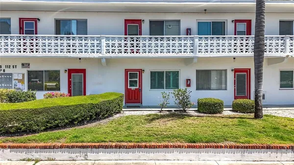 $1,300 | 8425 112th Street North, Unit 104, Seminole, FL 33772