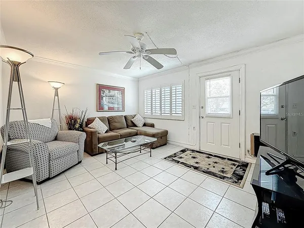 $1,300 | 8425 112th Street North, Unit 104, Seminole, FL 33772