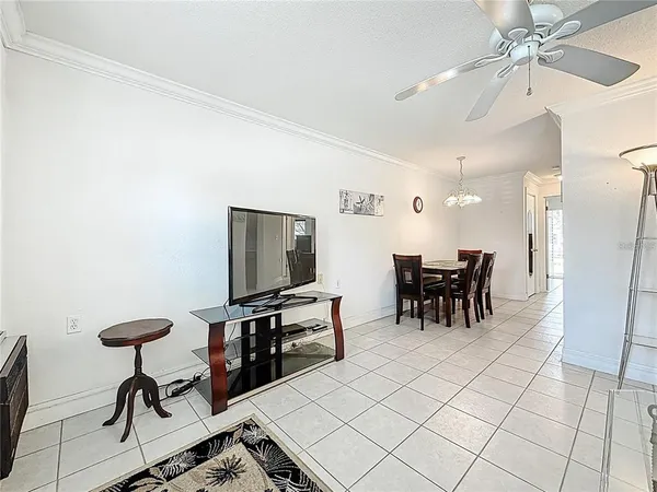 $1,300 | 8425 112th Street North, Unit 104, Seminole, FL 33772
