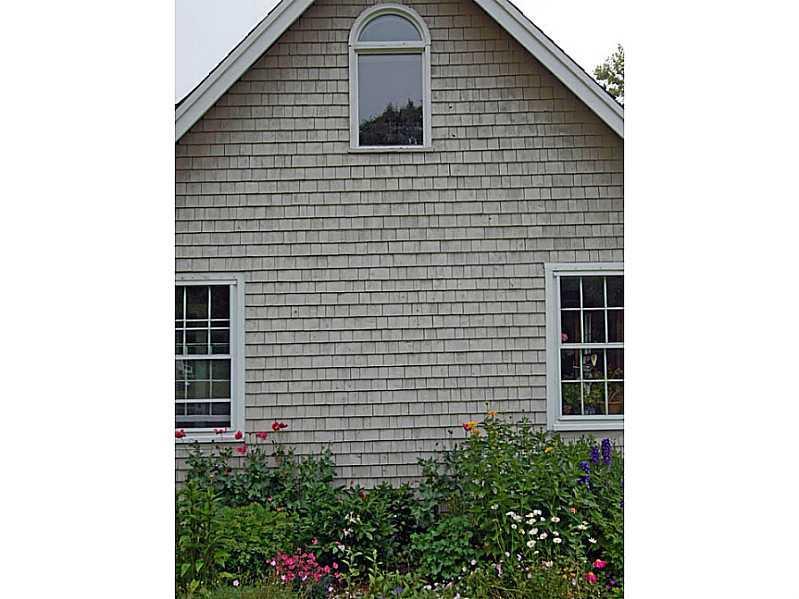 144 Middle Road Edgecomb, ME 04556 - Photo 14 of 17 Exterior Side View.