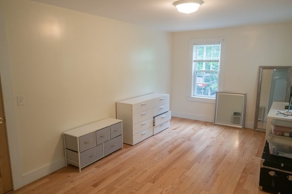 785 Main Street Amherst, MA 01002 - Photo 18 of 36 Gallery Image 18