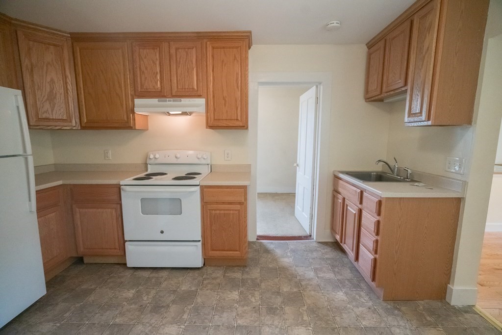 785 Main Street Amherst, MA 01002 - Photo 26 of 36 Gallery Image 26