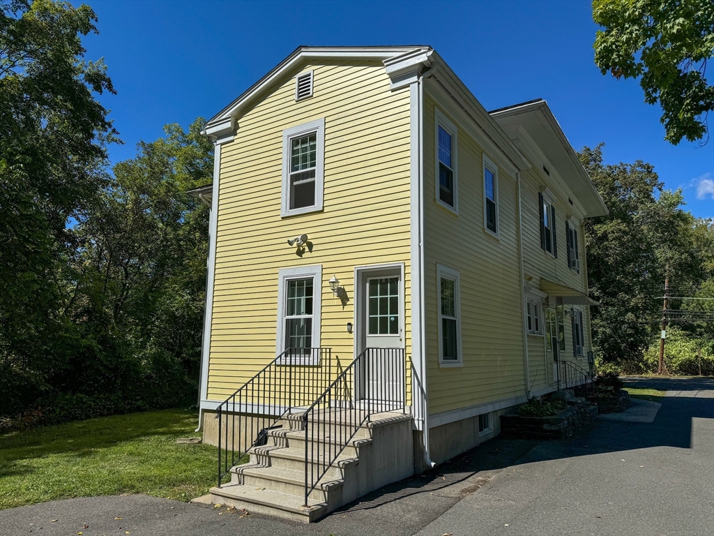 785 Main Street Amherst, MA 01002 - Photo 3 of 36 Gallery Image 3