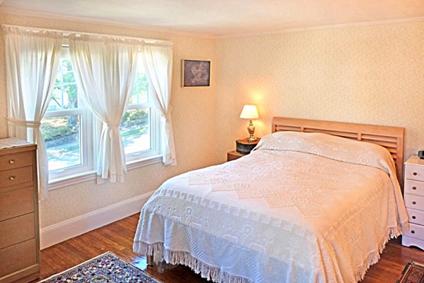 35 Kenwin Road Winchester, MA 01890 - Photo 9 of 12 Gallery Image 9