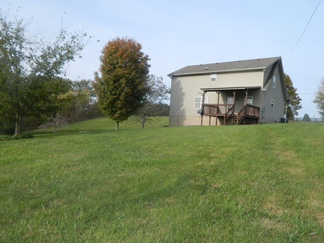 1947 Tick Ridge Road Glasgow, KY 42141 - Photo 17 of 21 Gallery Image 17
