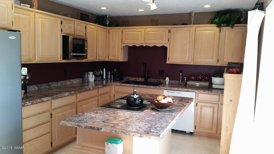 40 North 5th Street Show Low, AZ 85901 - Photo 6 of 31