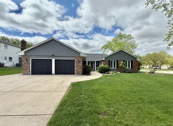 $675,000 | 652 South Middleton Avenue, Palatine, IL 60067