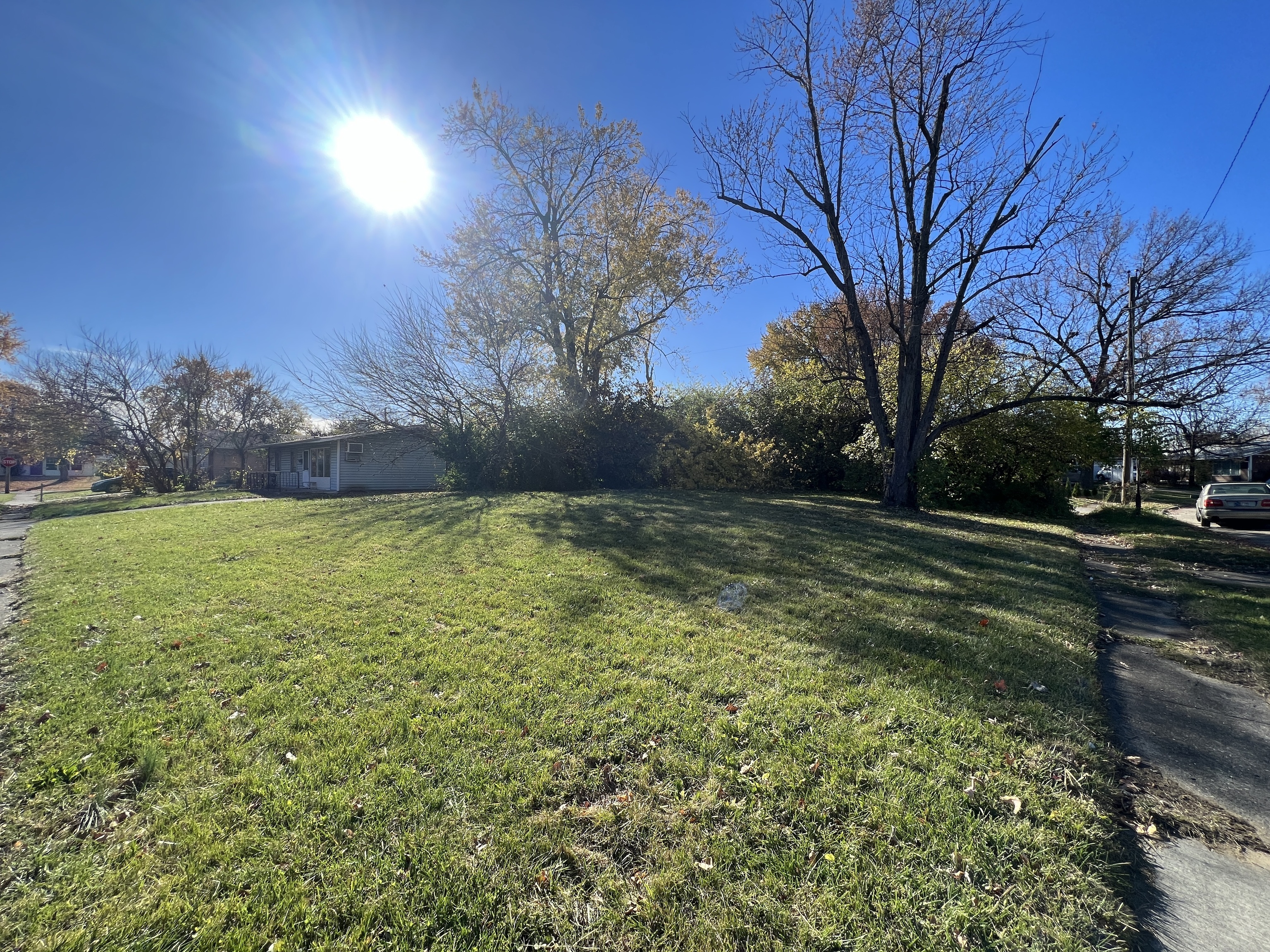 3106 Keswick Road Indianapolis, IN 46222 - Photo 5 of 8