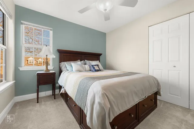 $330,000 | 2810 Belle Lane, Schaumburg, IL 60193