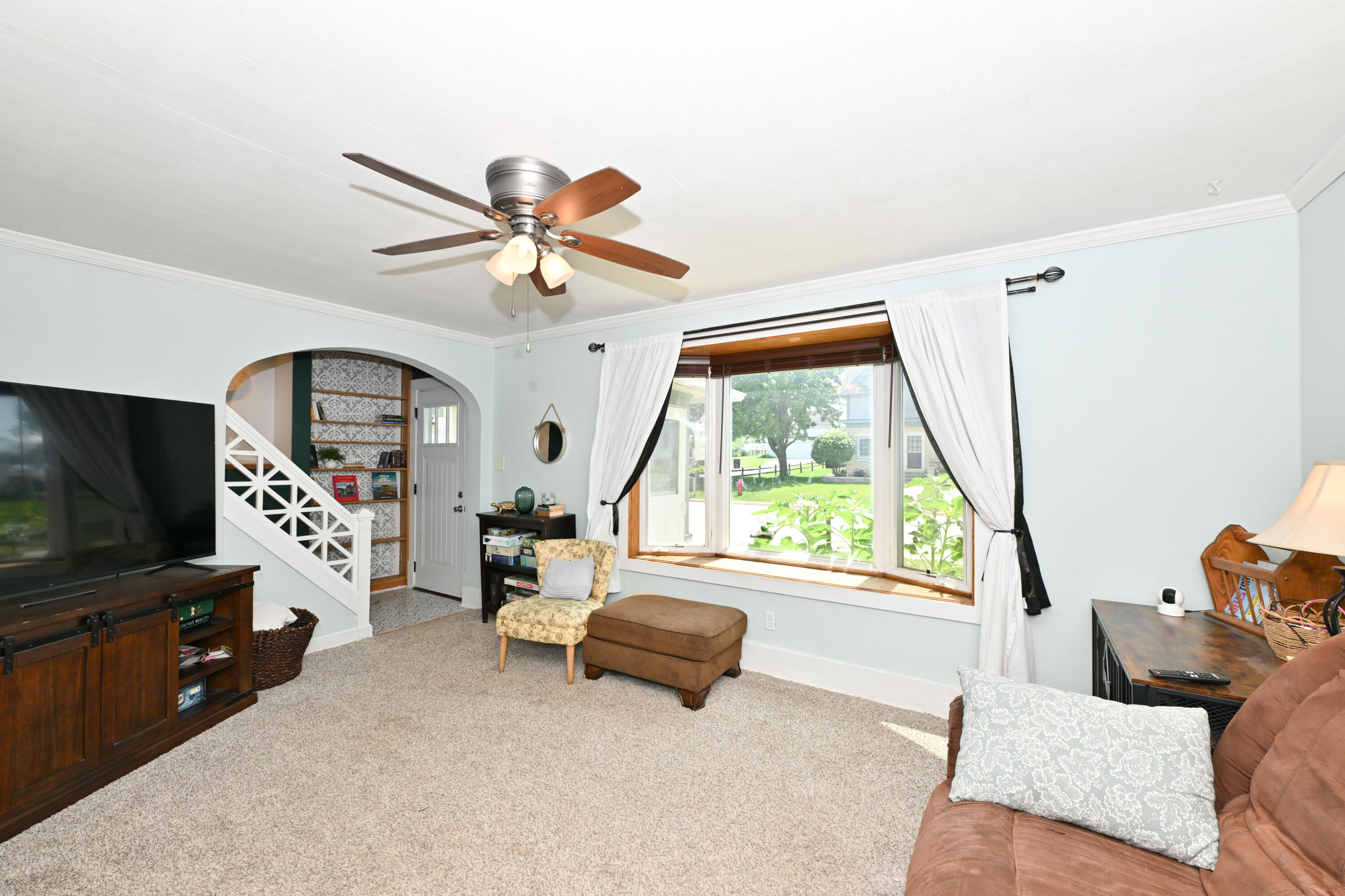 20516 Good Hope Road Lannon, WI 53046 - Photo 8 of 44 Photo (8)