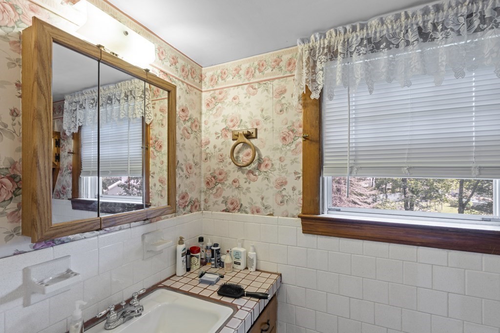 61-63 Lowland Road Bellingham, MA 02019 - Photo 25 of 36 Gallery Image 25