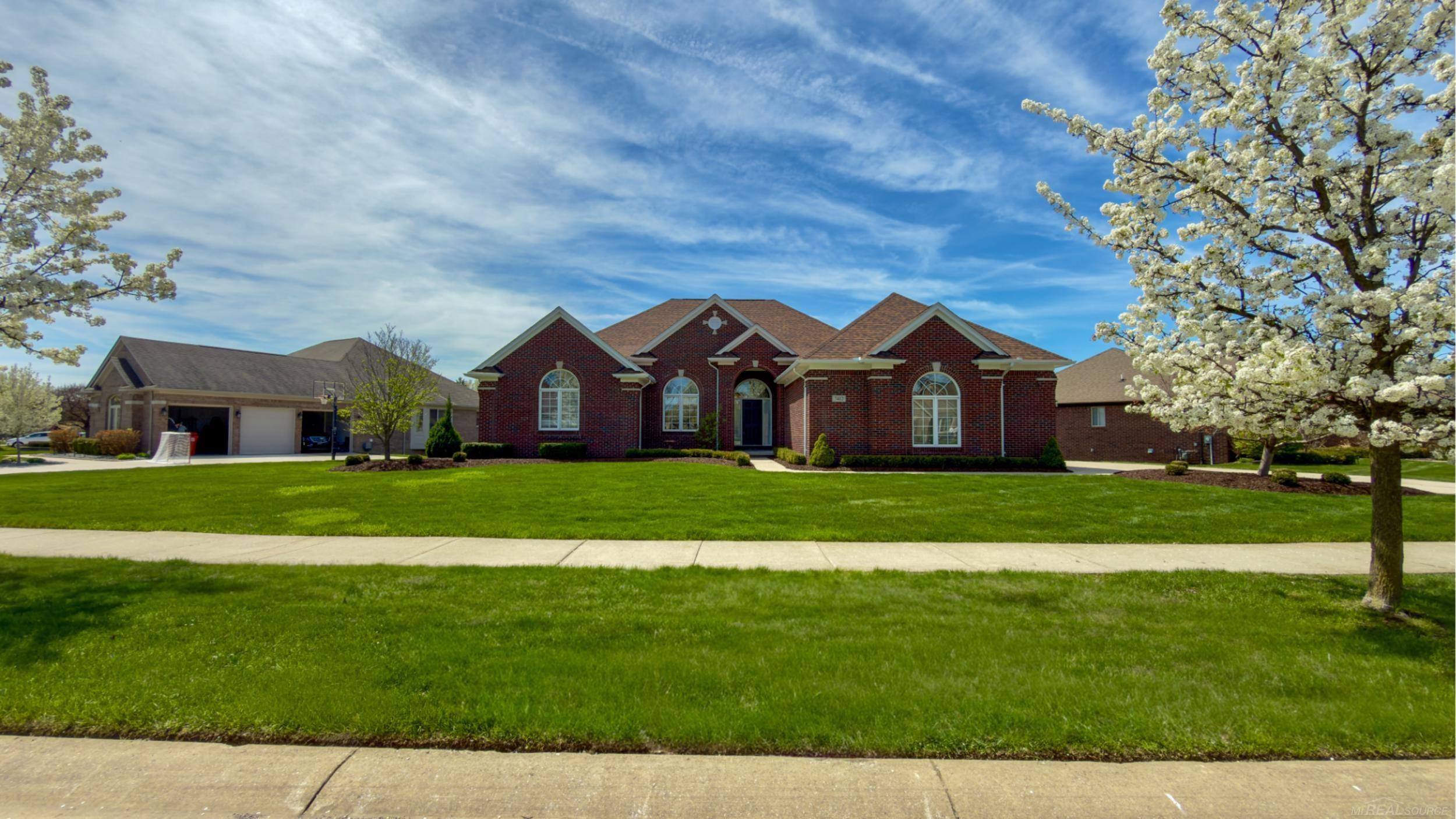 7412 North Georgetowne Road West Washington, MI 48095 - Photo 6 of 64 50205752-162f66b7-4ac7-4ba7-bcef-dc24b5fb34be.JPG