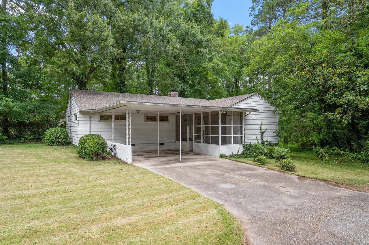 118 Clarendon Crescent Raleigh, NC 27610 - Photo 2 of 35 Photo 2