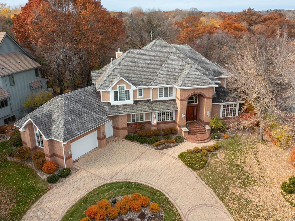 10512 Rigby Drive Eden Prairie, MN 55347 - Photo 1 of 49 Gallery Image 1