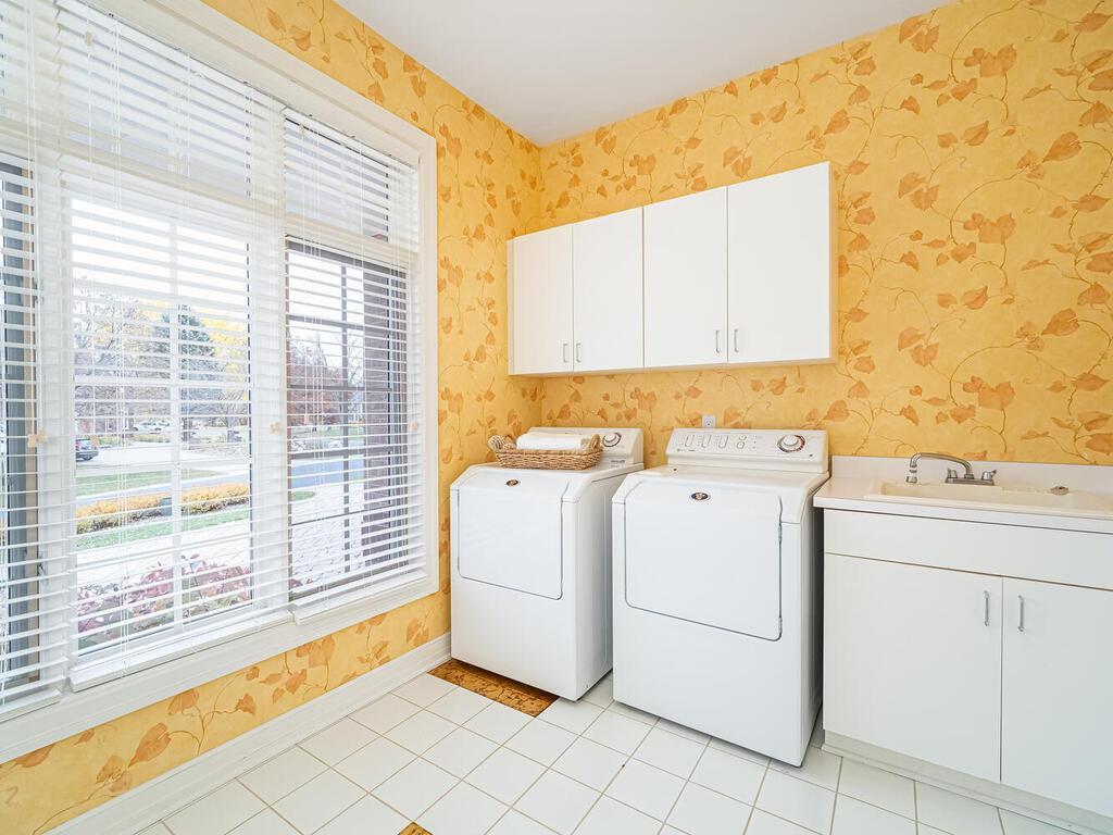 10512 Rigby Drive Eden Prairie, MN 55347 - Photo 23 of 49 Gallery Image 23